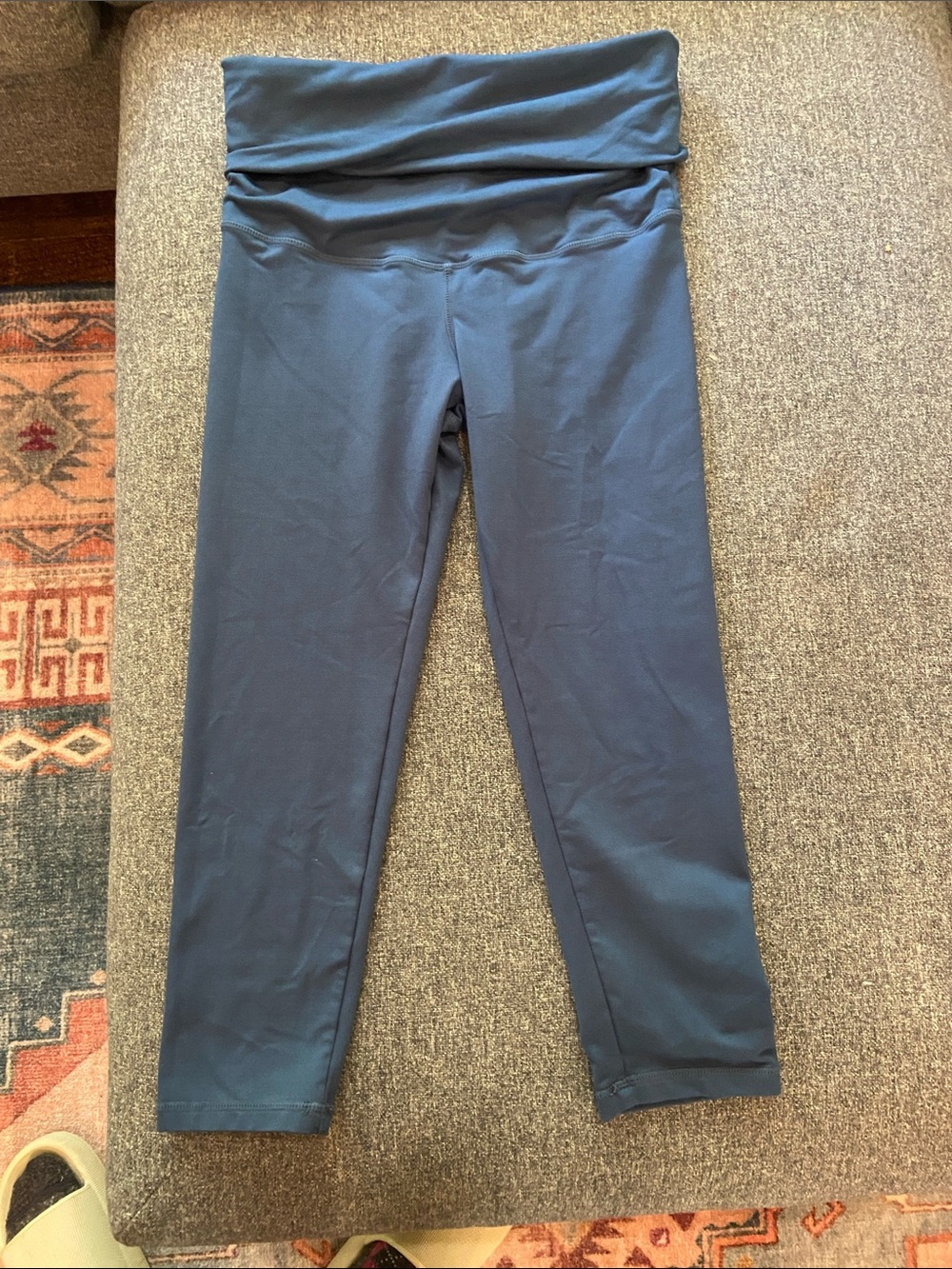 Kindred Bravely Roll Top postpartum leggings size M aquamarine